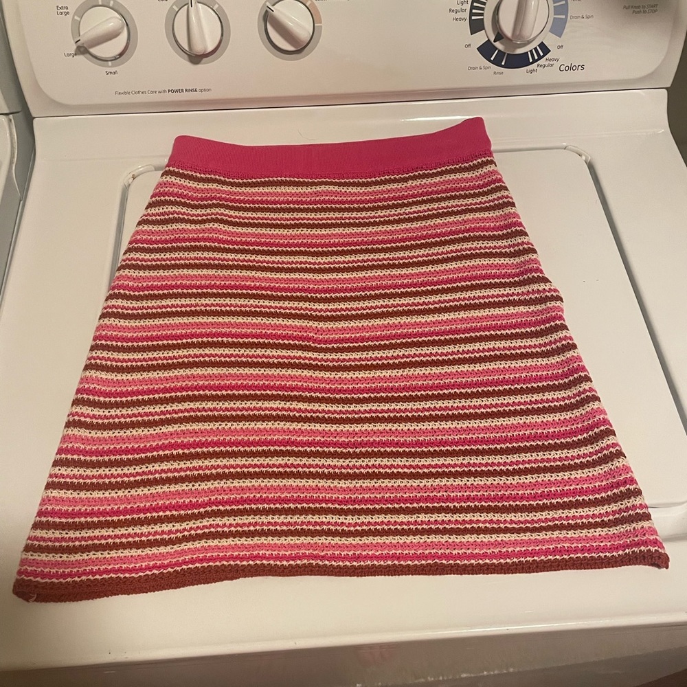 XS pink striped skirt from boutique! Never worn
